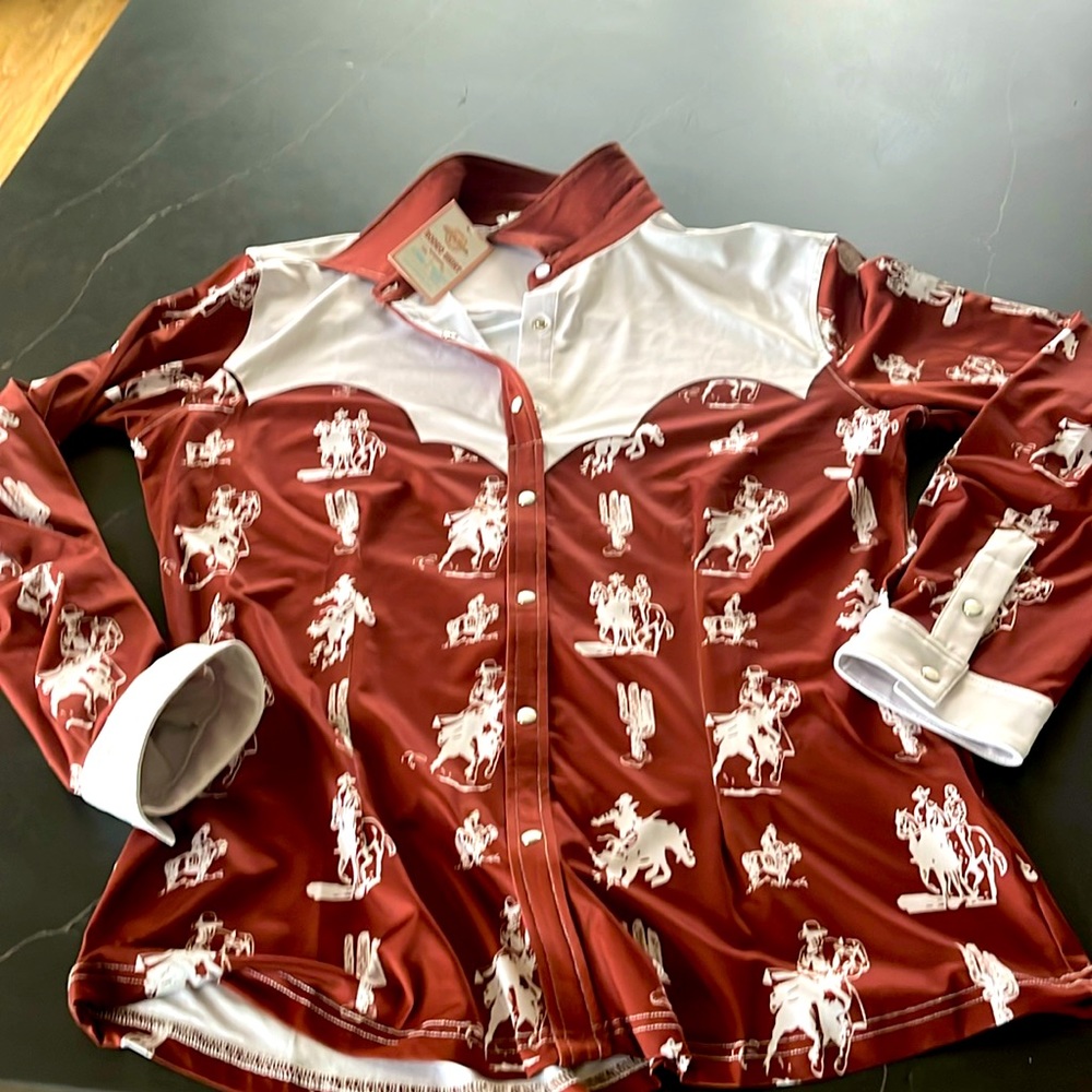 Never worn ranch dressn western shirt XL